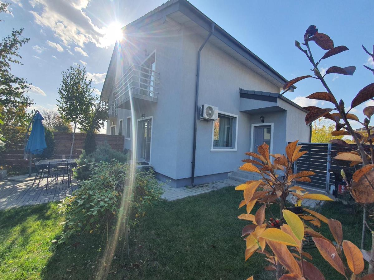 VillaGrey Tunari Tunarii Exterior foto